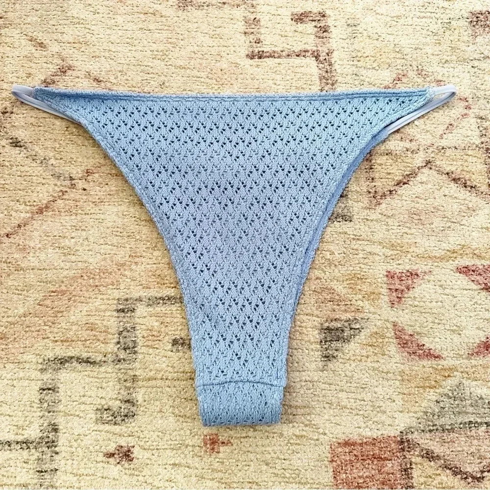 NWOT Hollister• Women's High-Leg Cheekiest Crochet Bikini Bottom size XL - Picture 6 of 8